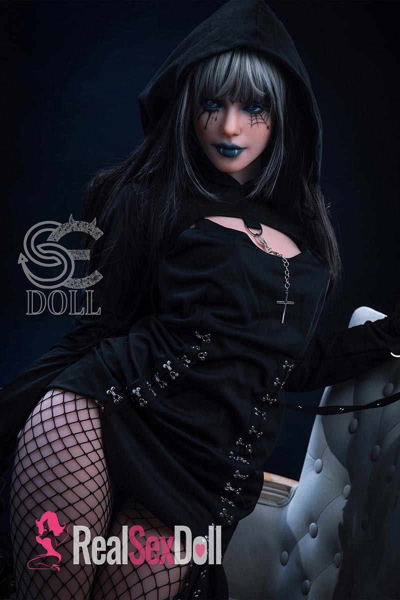 166cm / 5ft4 C-cup Gothic Sex Doll Heloise vista 3
