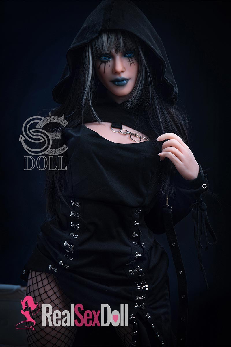 166cm / 5ft4 C-cup Gothic Sex Doll Heloise vista 4