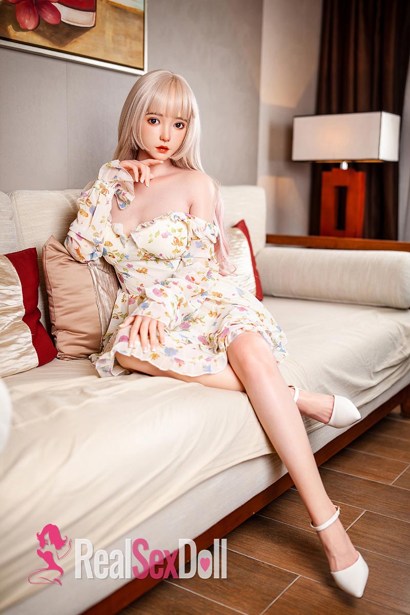 158cm / 5ft2 C-cup Skinny Aisan Love Doll ChuYue vista 6