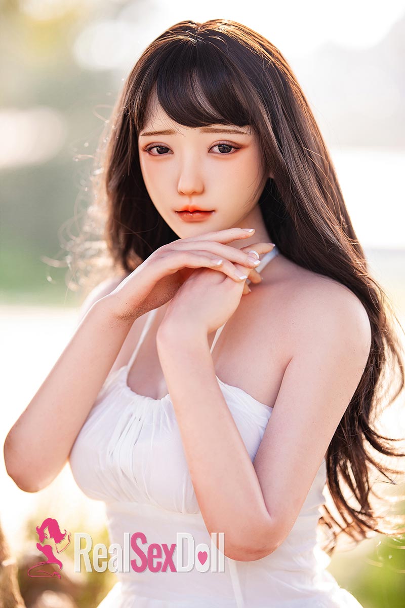 158cm / 5ft2 C-cup Aisan Love Doll Chuling vista 6