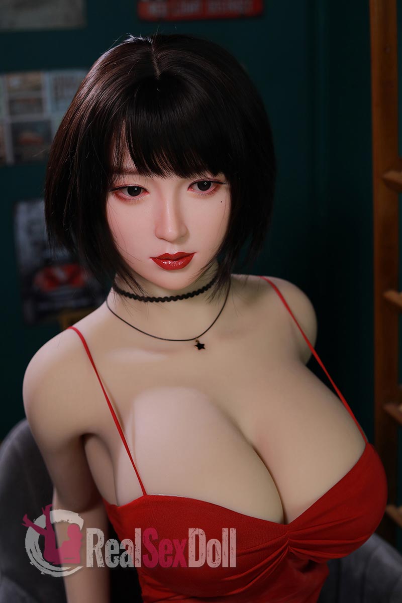 168cm / 5ft6 I-cup Big Breast With Silicone Head — 168cm — HYBRID