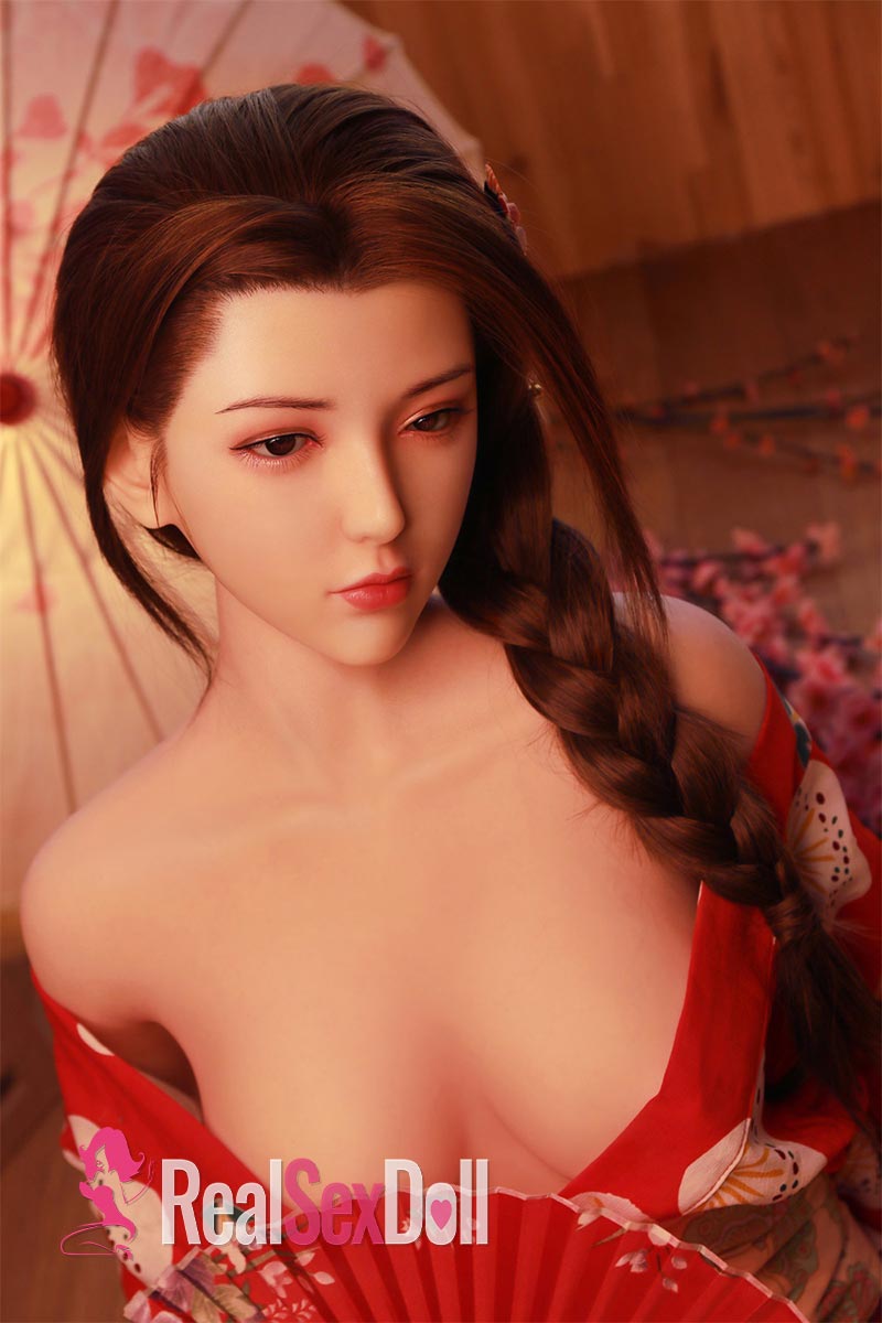 165cm / 5ft5 C-cup Silicone Sex Doll Ancient Costume Meng vista 7
