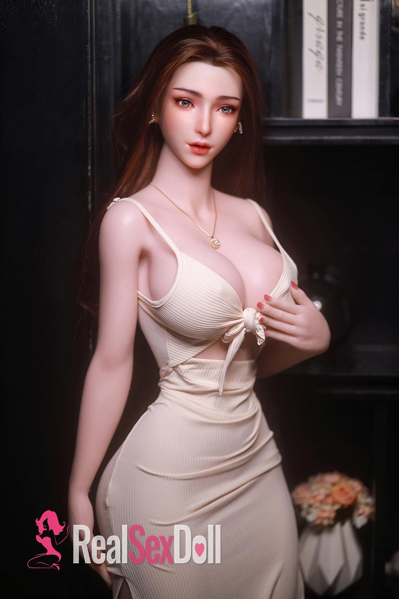 161cm / 5ft3 E-cup Full Silicone Black Hair Sex Doll YanLing vista 8
