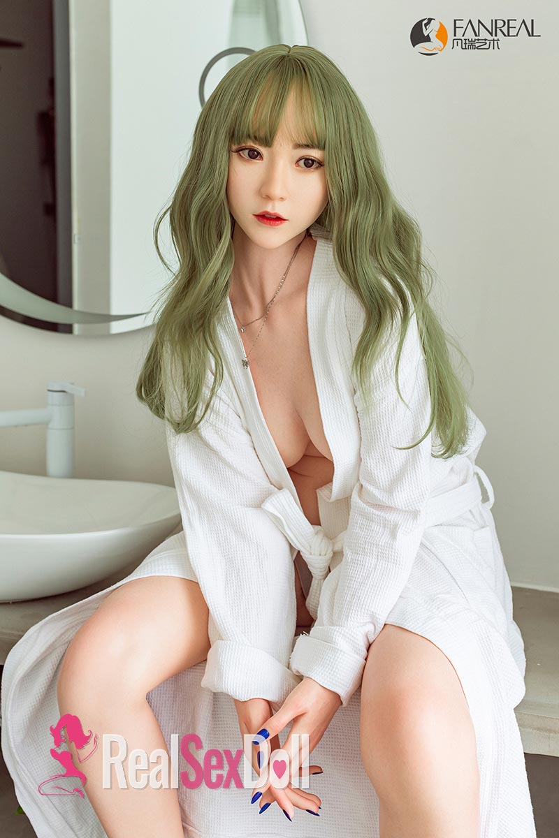 158cm / 5ft2 B-cup Green Hair Asian Silicone Sex Doll Qian vista 2