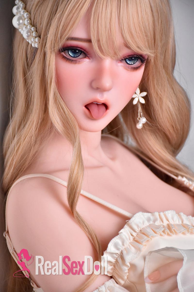 165cm / 5ft5 Asian Anime Silicone Sex Doll Hoshino Kanami vista 7