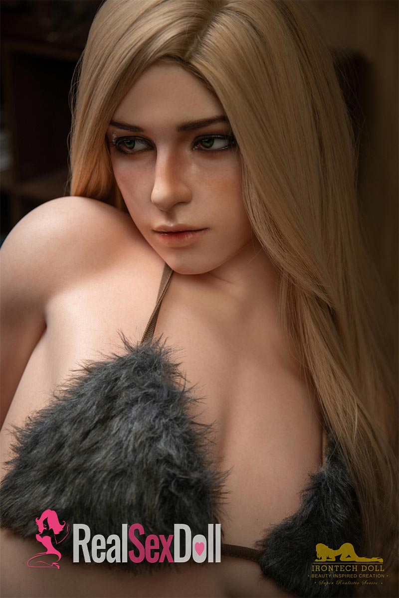 163cm / 5ft4 B-cup Full Silicone Sex Doll S38 Flora vista 5