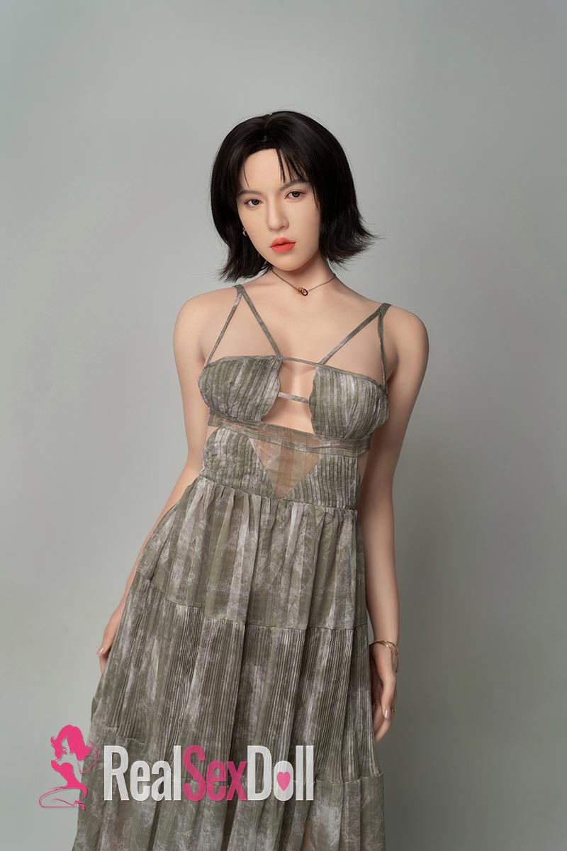 170cm / 5ft7 C-Cup Skinny Silicone Sex Doll Wyne with Head GE123-1 vista 2