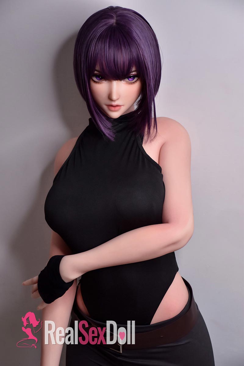 165cm / 5ft5 Asian Anime Silicone Sex Doll Hirano Rin vista 3