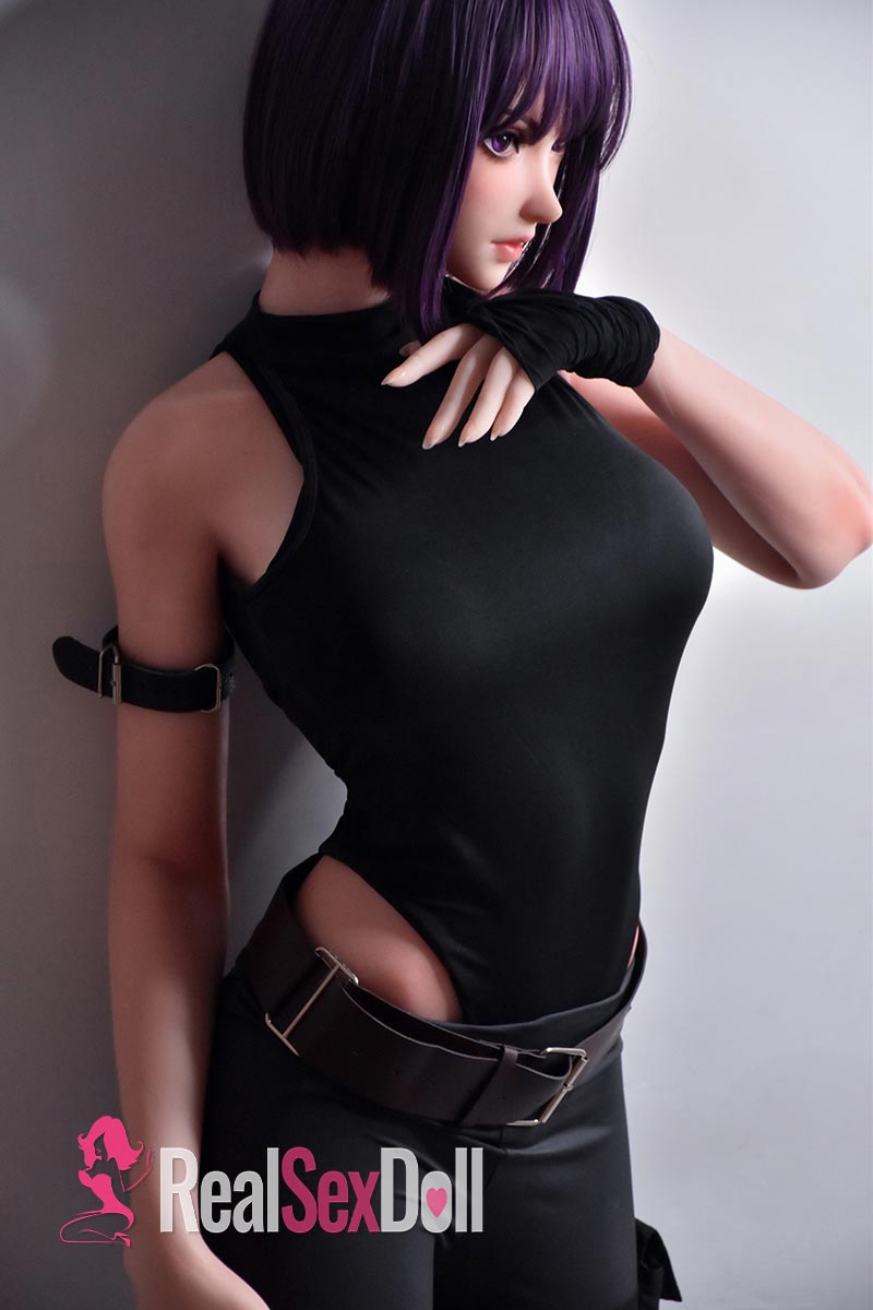165cm / 5ft5 Asian Anime Silicone Sex Doll Hirano Rin vista 5