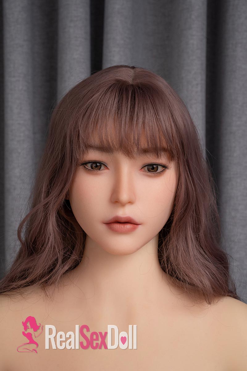 168cm / 5ft6 E-Cup TPE Body With Silicone Head Eva vista 4