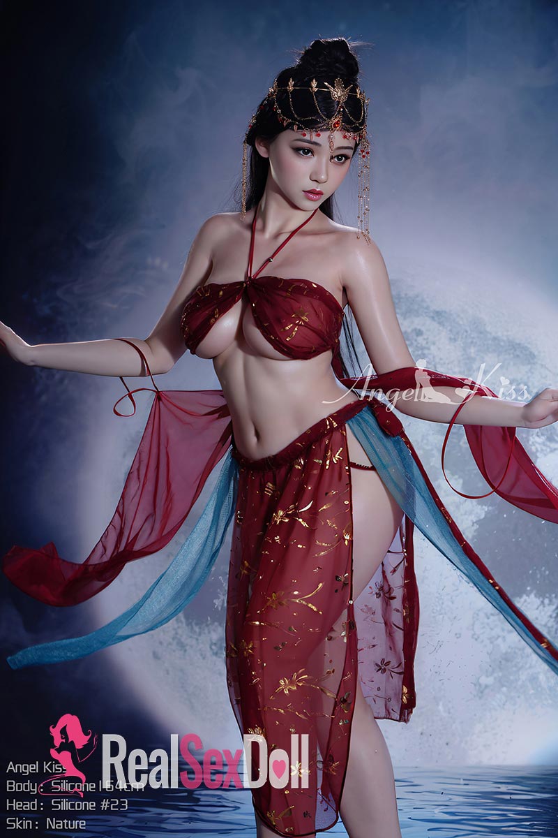 164cm / 5ft6 Asian Full Silicone Sex Doll Huan vista 4