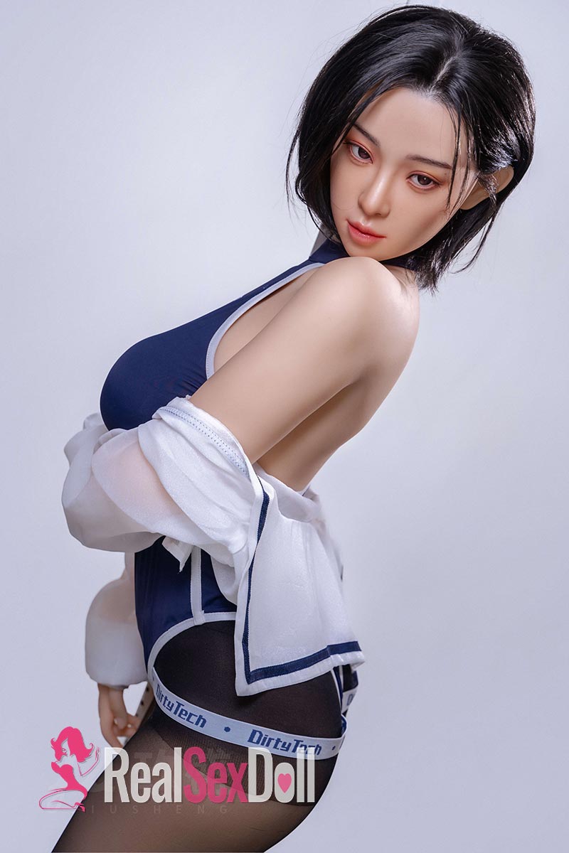155cm / 5ft1 F-cup Hybrid Sexy Love Doll Aki vista 4
