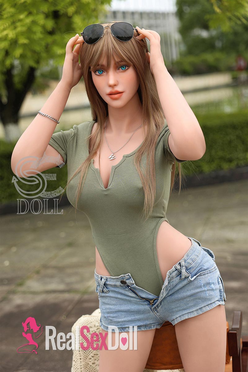 168cm (5ft6) F-cup Sex Doll Vicky.G with #020 Head vista 4
