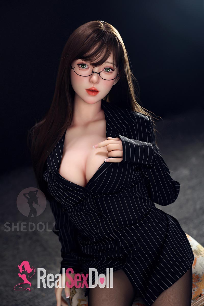158cm / 5ft2 C-cup Realistic Love Doll Guxiaoyu — 158cm — TPE