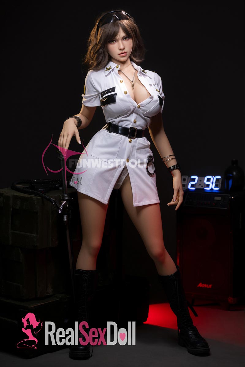 157cm / 5ft2 G-cup TPE Sex Doll Bella #037 Head vista 4