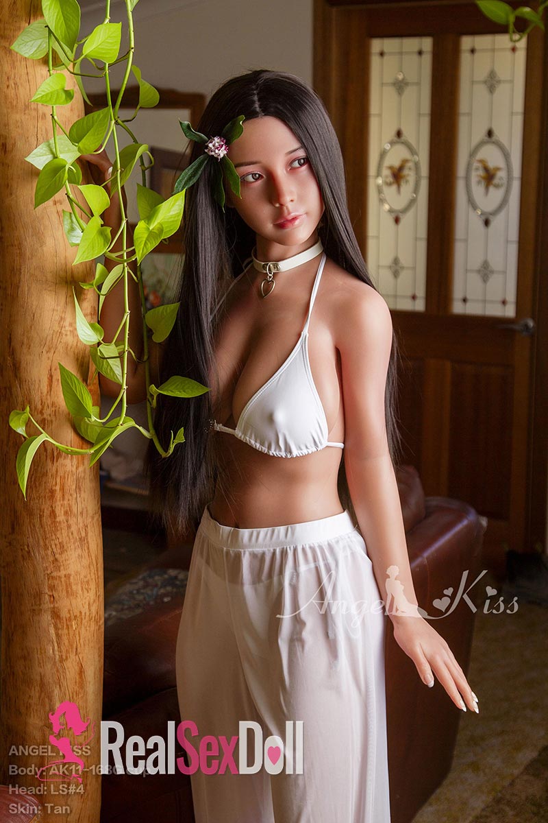 168cm/5ft6 G-cup Silicone Sex Doll LS#4 Ivonne vista 7