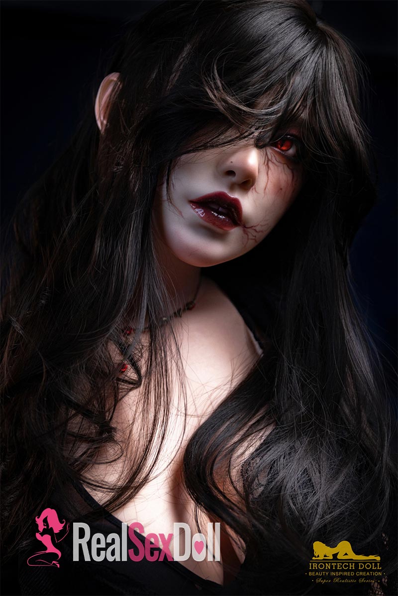 167cm / 5ft6 Full Silicone Halloween Sex Doll Eileen with S40 Head vista 3