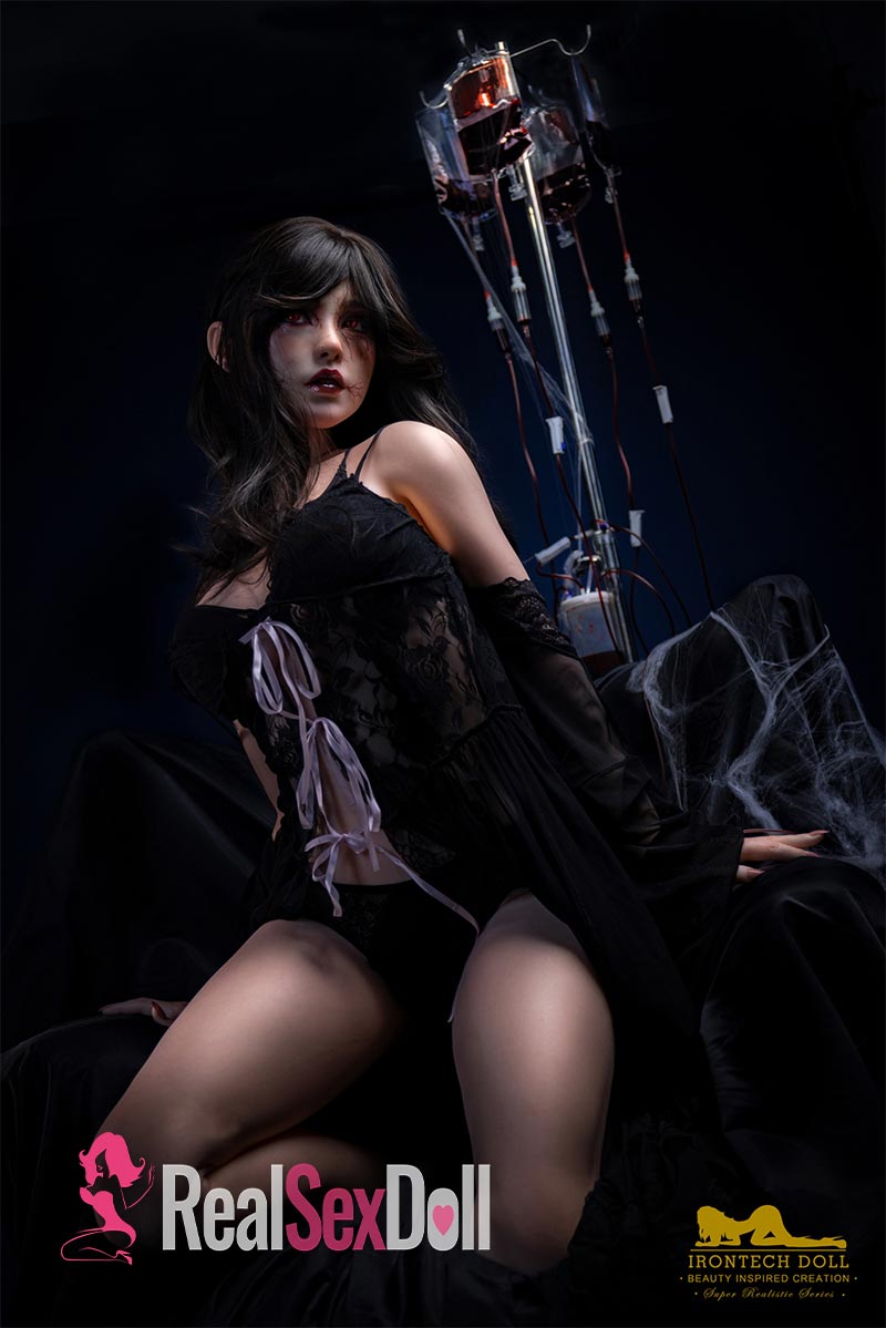 167cm / 5ft6 Full Silicone Halloween Sex Doll Eileen with S40 Head vista 4