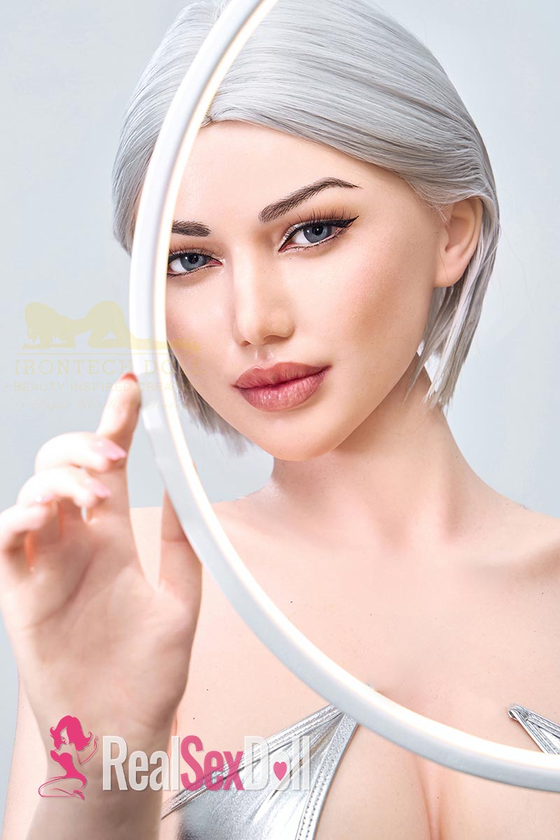 159cm / 5ft2 Curvy Full Silicone Love Doll S13 Celine vista 6