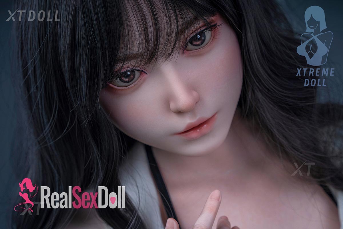 150cm / 4ft11 C-cup Silicone Sex Doll Lin with XT-20 Head vista 7