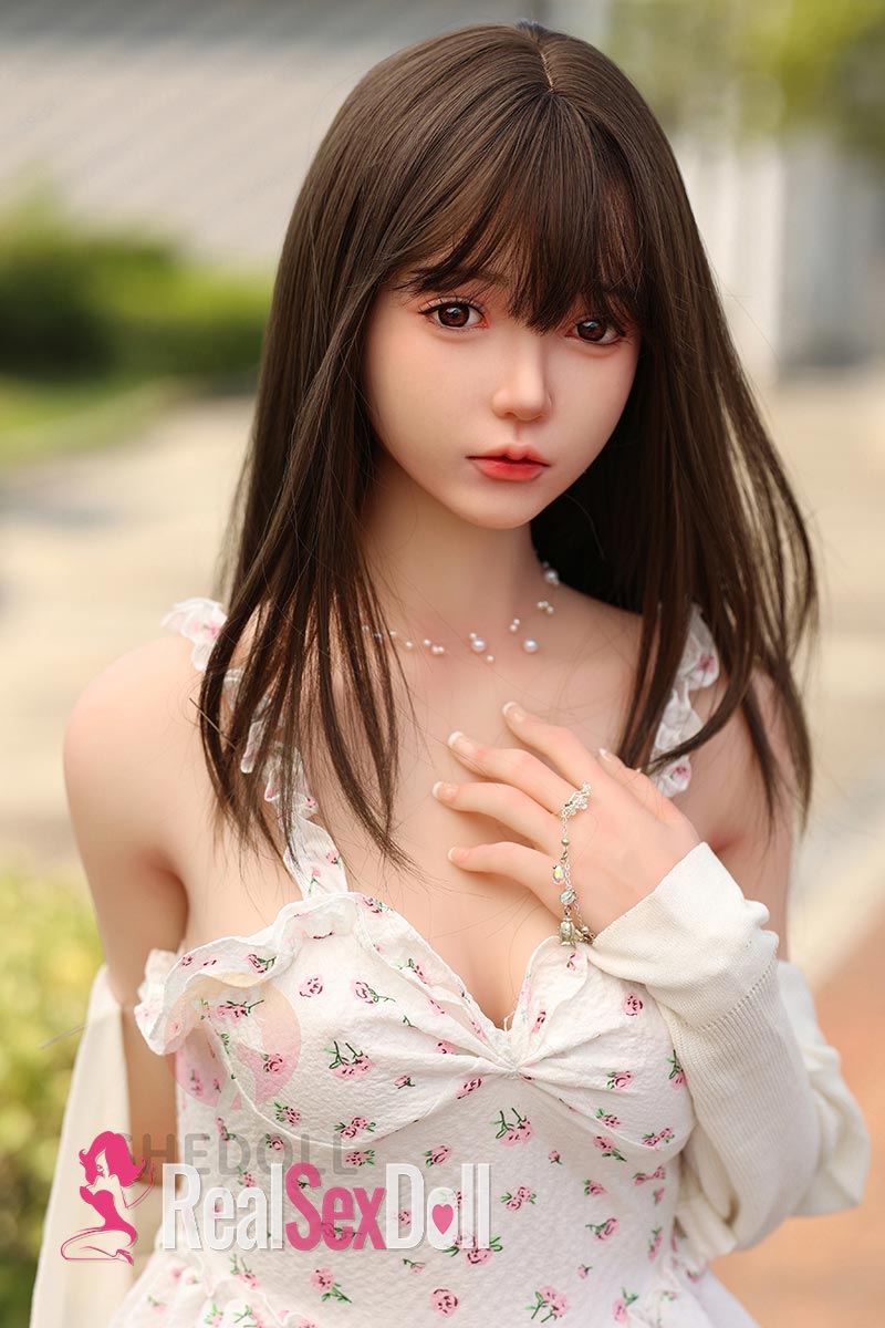 158cm / 5ft2 B-cup Asian Skinny Sex Doll Qingning vista 2