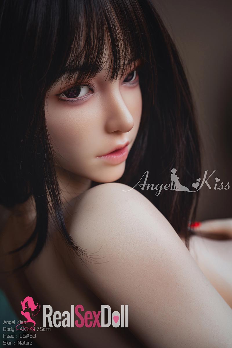 175cm / 5ft9 E-cup Silicone Sex Doll Ginny with Head LS63 vista 2