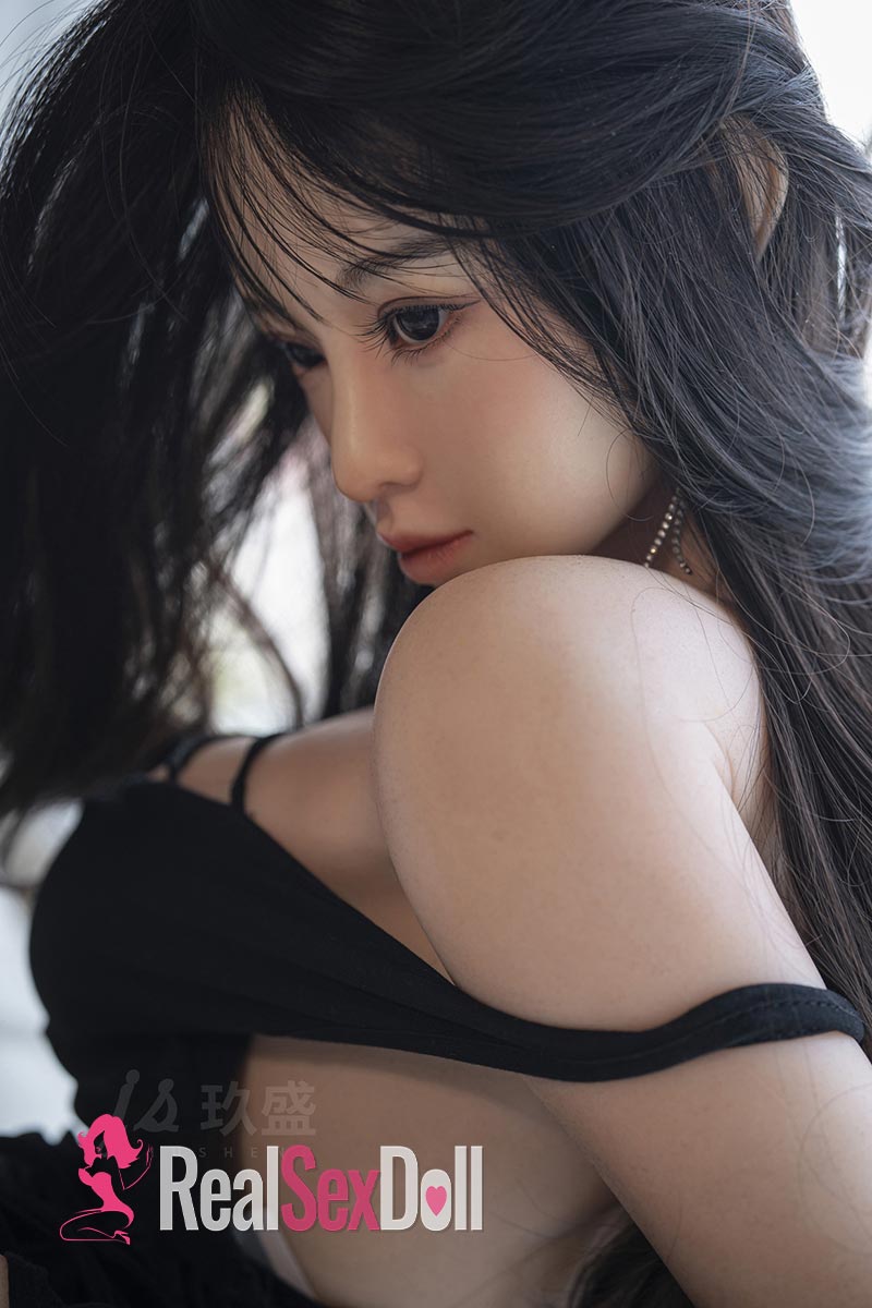 160cm / 5ft3 E-Cup Full Silicone Sexy Love Doll Aki vista 7