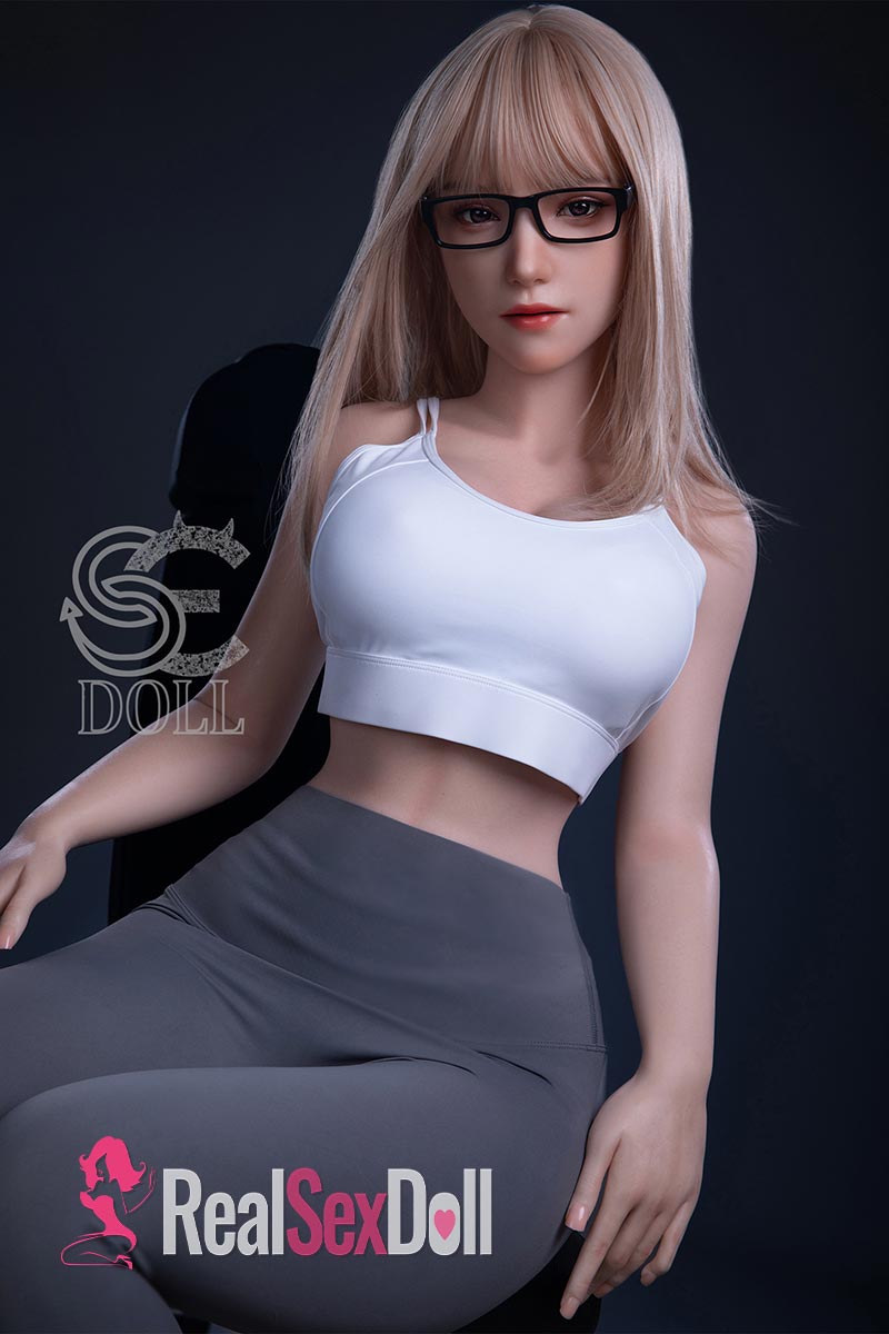 161cm / 5ft3 E-cup Silicone Pro Sex Doll Queena.G with Head #083SO vista 2