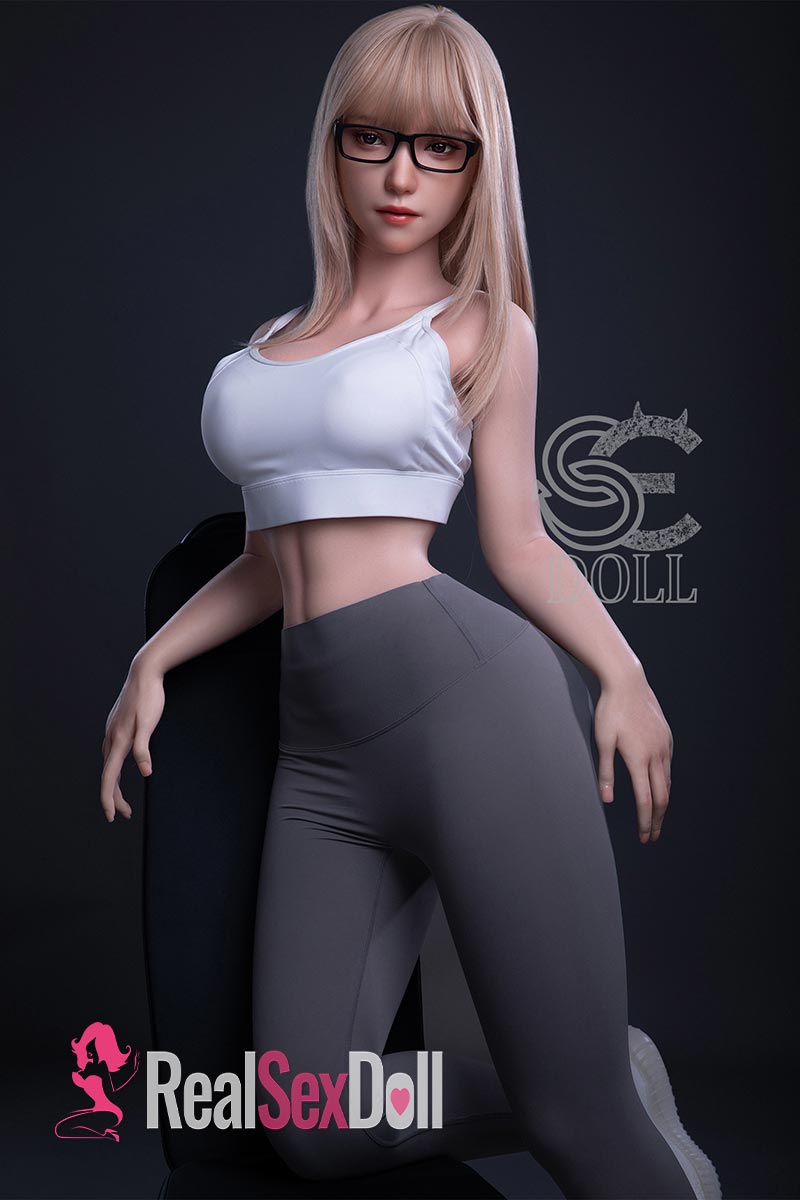 161cm / 5ft3 E-cup Silicone Pro Sex Doll Queena.G with Head #083SO vista 3