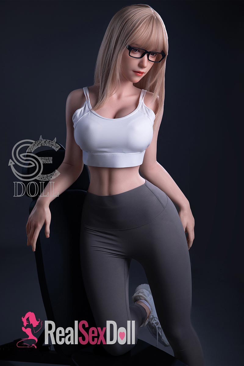 161cm / 5ft3 E-cup Silicone Pro Sex Doll Queena.G with Head #083SO vista 4