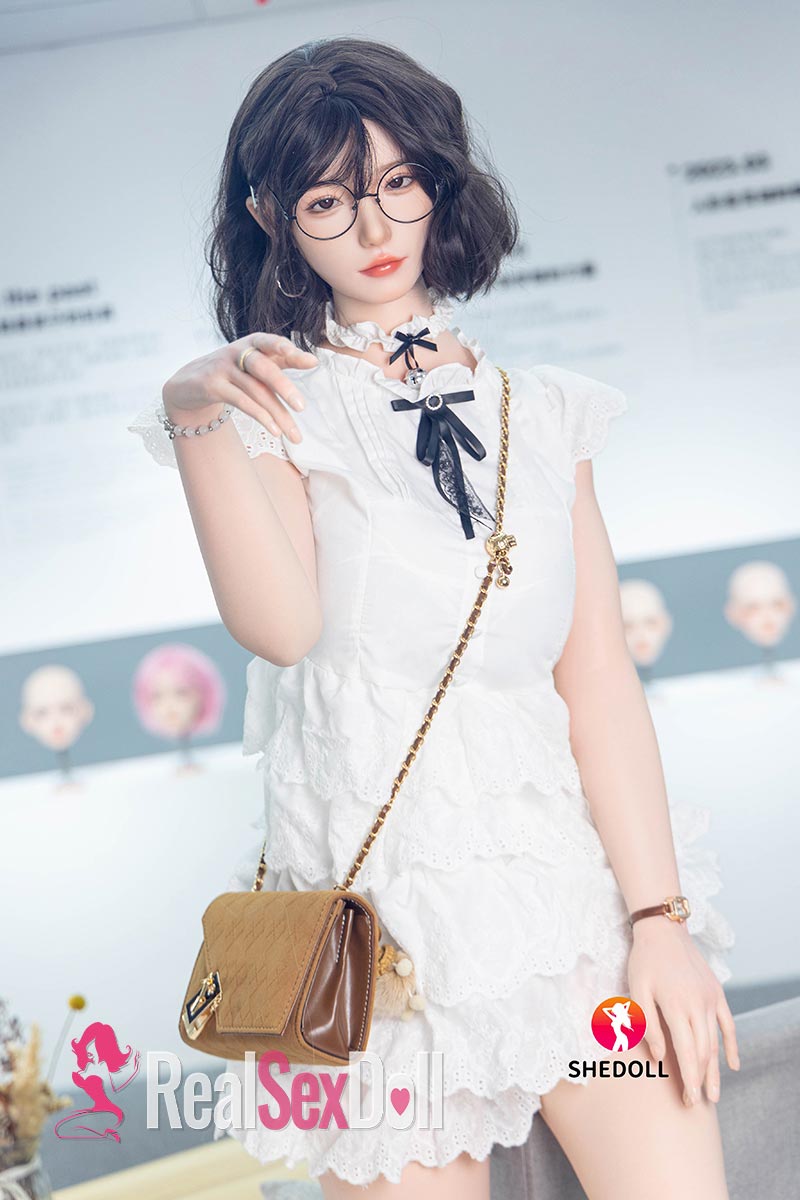 165cm / 5ft5 E-cup Curvy Asian Sex Doll Achu vista 4