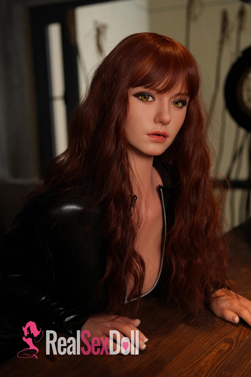 165cm/5ft5 D-Cup Full Silicone Love Doll Natalia (ROS Available) vista 2