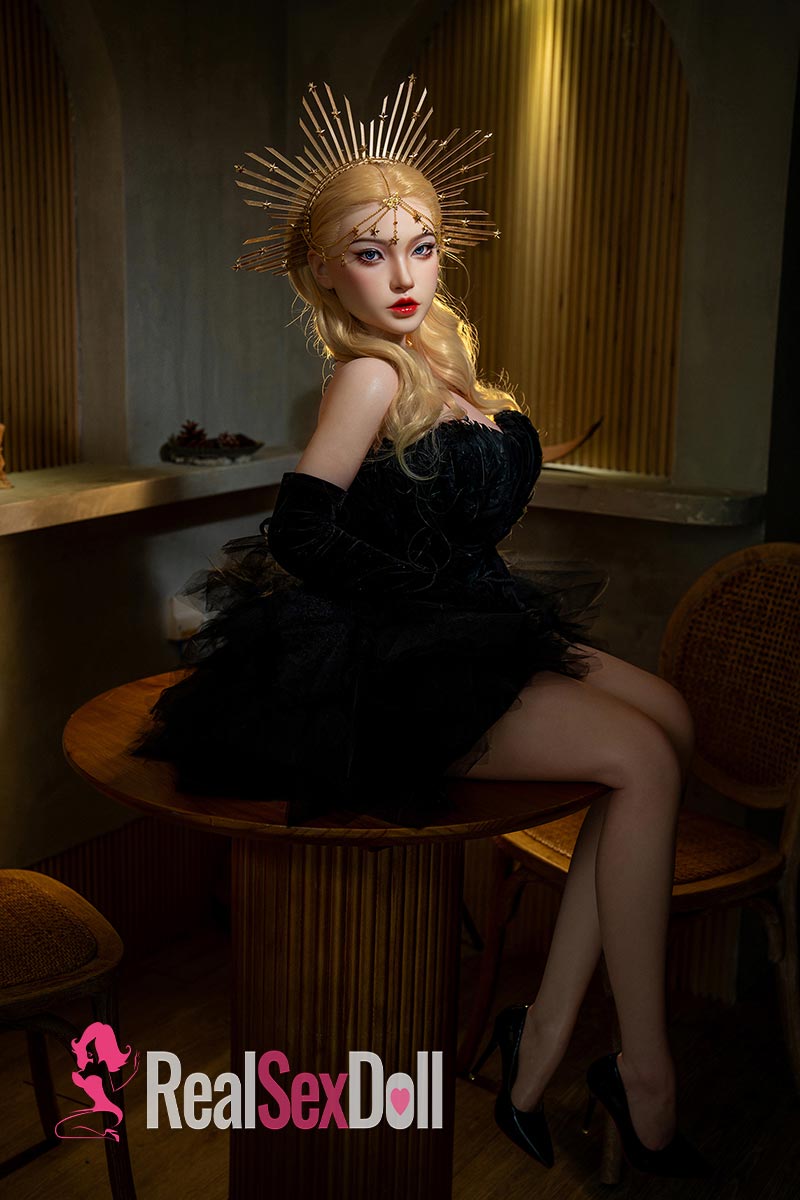 164cm / 5ft4 D-cup Full Silicone Sex Doll Elspeth With Head Head M29 vista 6