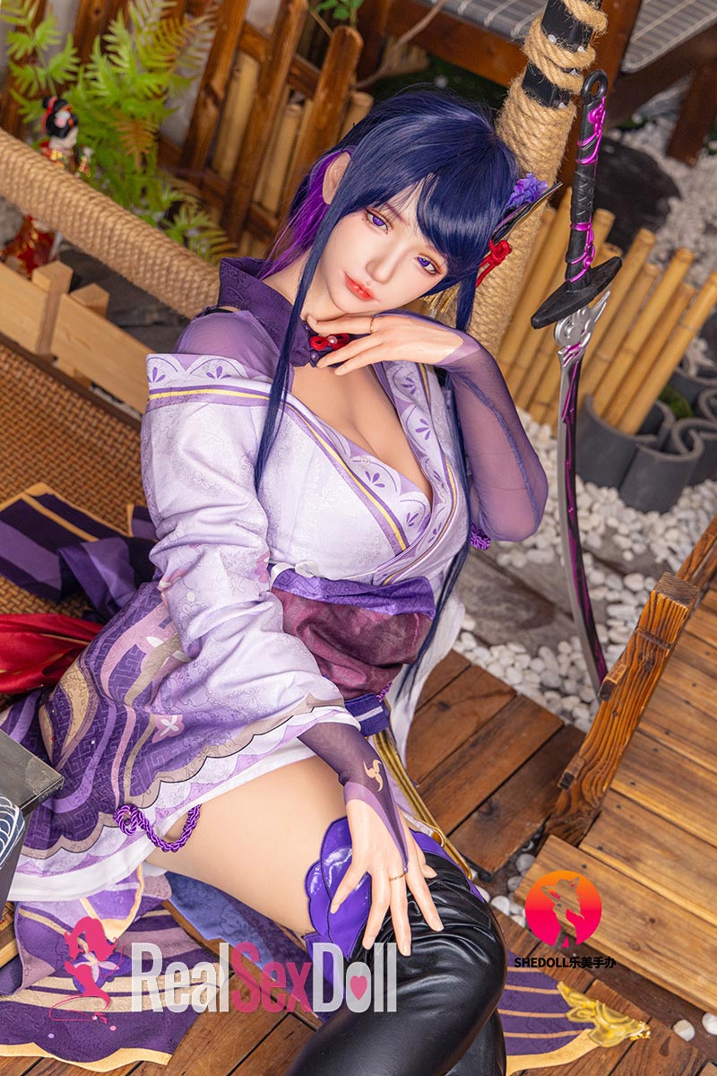 165cm / 5ft5 E-cup Cosplay Love Doll Chulin vista 3