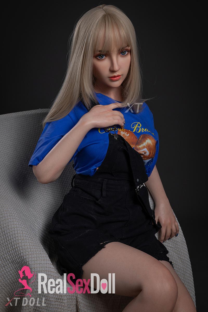 164cm / 5ft4 C-Cup Silicone Sex Doll Lisa With Head #XT-23 vista 3