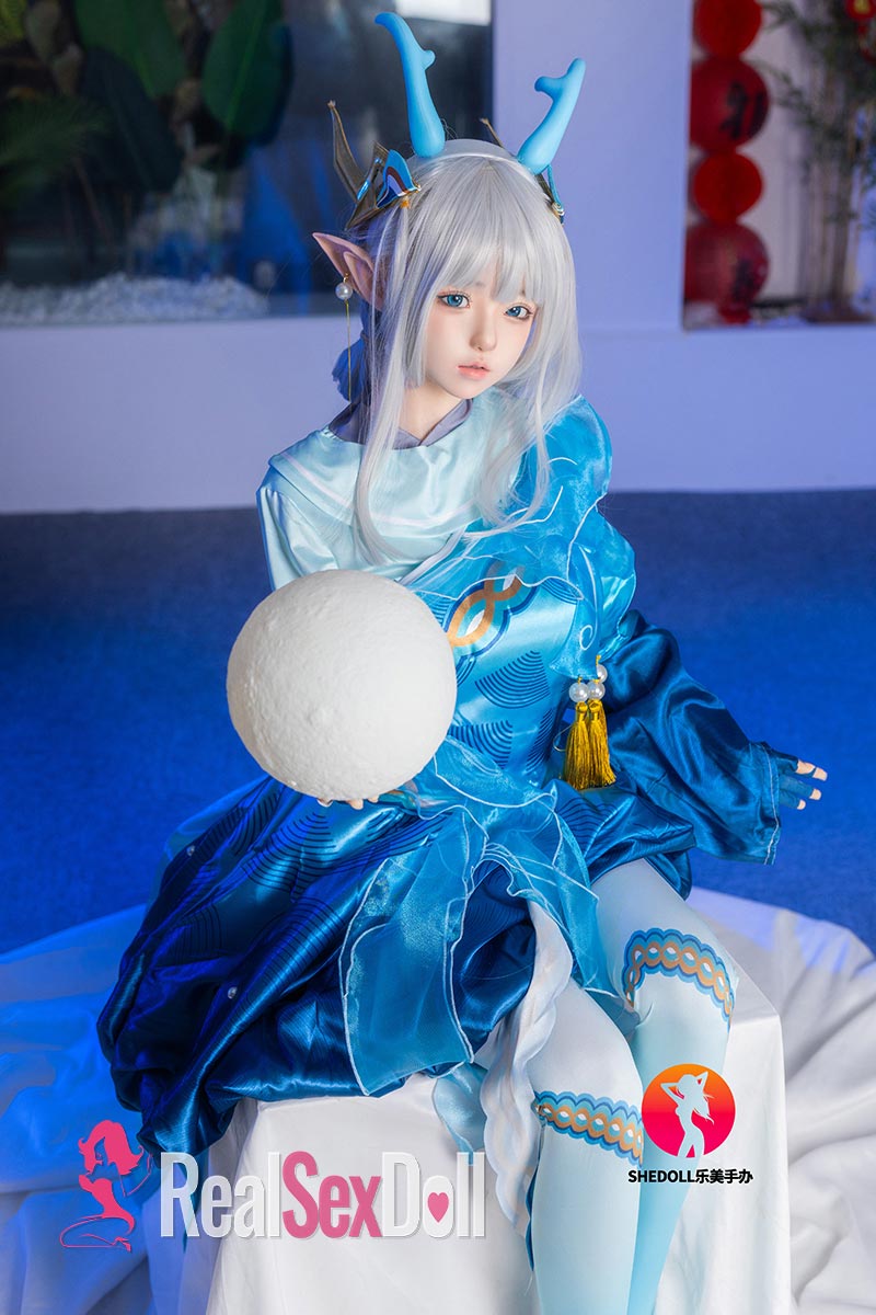 148cm / 5ft2 C-cup Cosplay Sex Doll Ailin vista 4