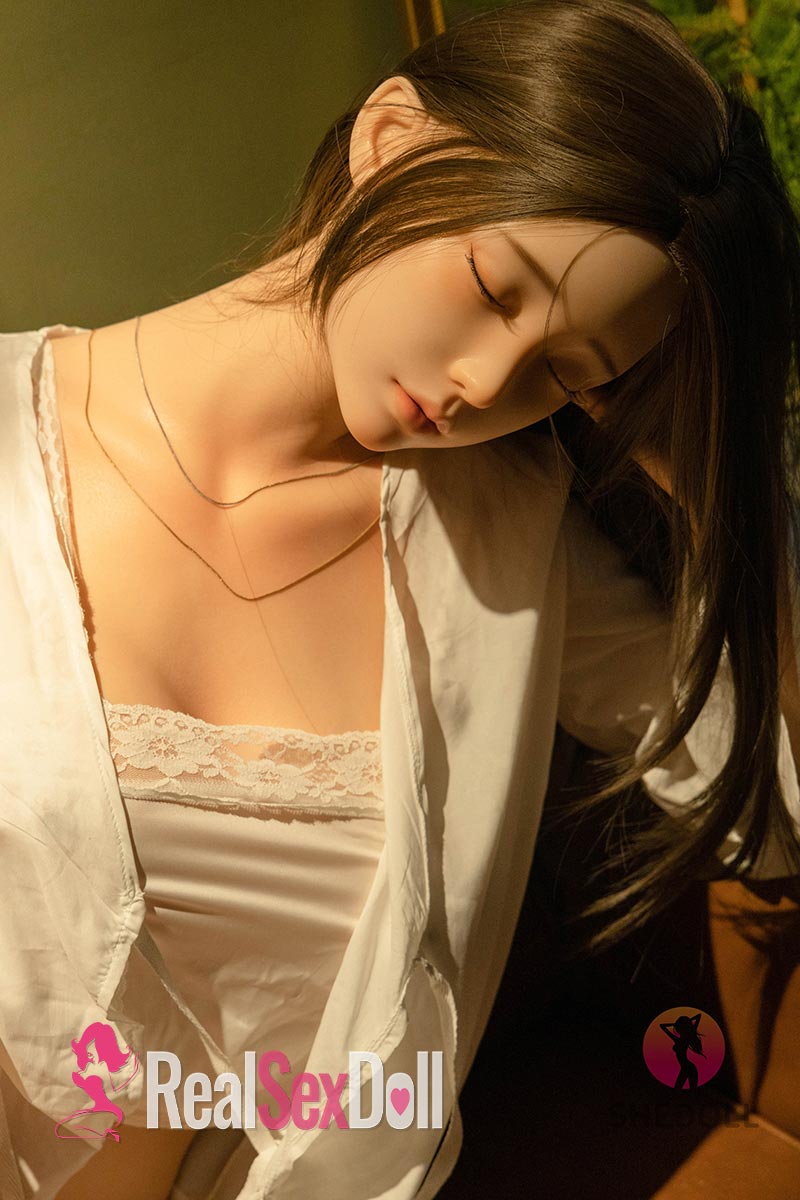 165cm / 5ft5 E-cup Eyes-Closed Sex Doll Chuyue vista 8