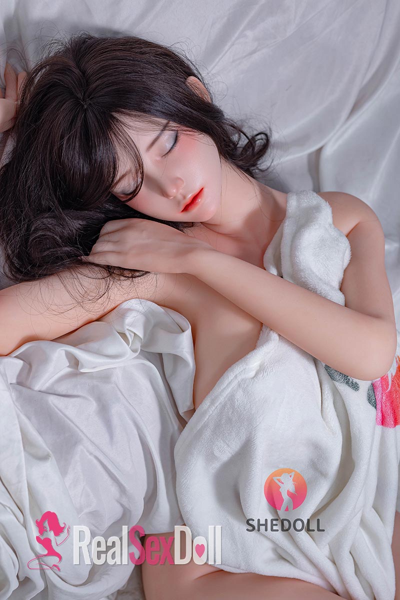 163cm / 5ft4 H-cup Eyes Closed Love Doll Chuyue vista 2