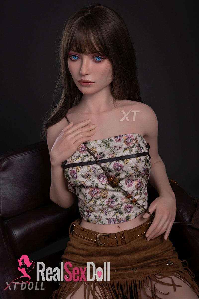 161cm (5ft3) B-Cup Full Silicone Sex Doll Carey With Head #XT-2-C vista 5