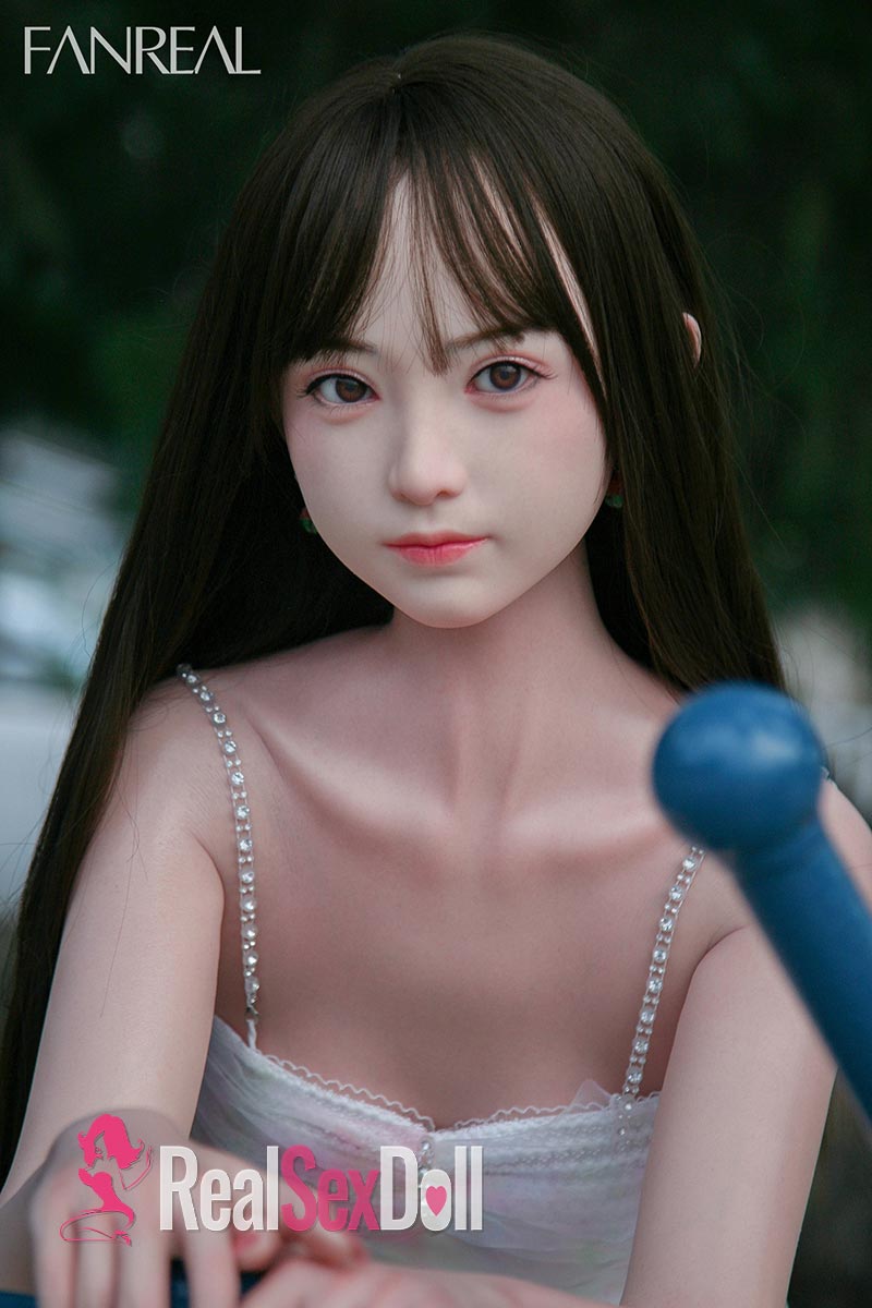 153cm / 5ft B-cup Lovely Silicone Sex Doll Mo vista 4