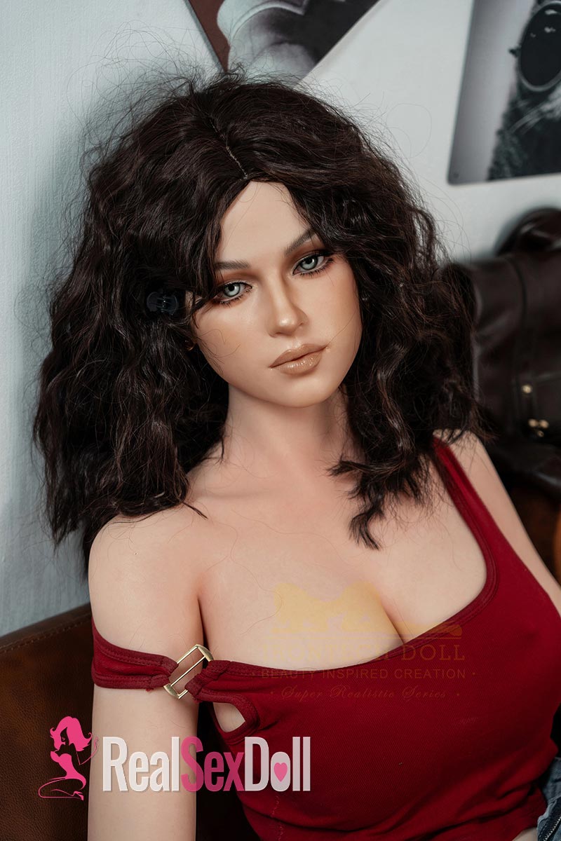 166cm 2.0/ 5ft5 Silicone Sex Doll Flora with Head S38 vista 4