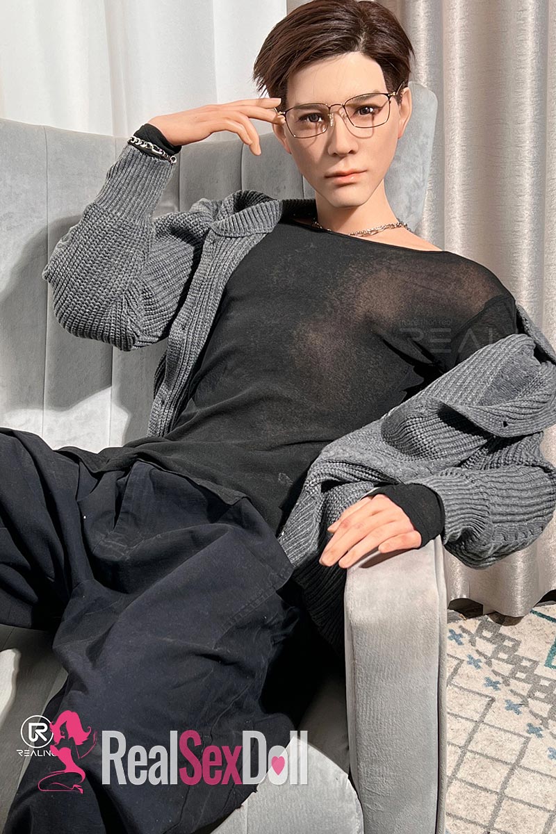 170cm / 5ft7 Male Silicone Sex Doll Lynn vista 7