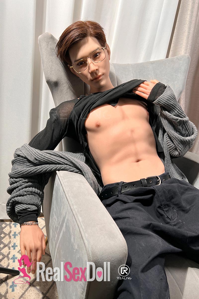 170cm / 5ft7 Male Silicone Sex Doll Lynn vista 2