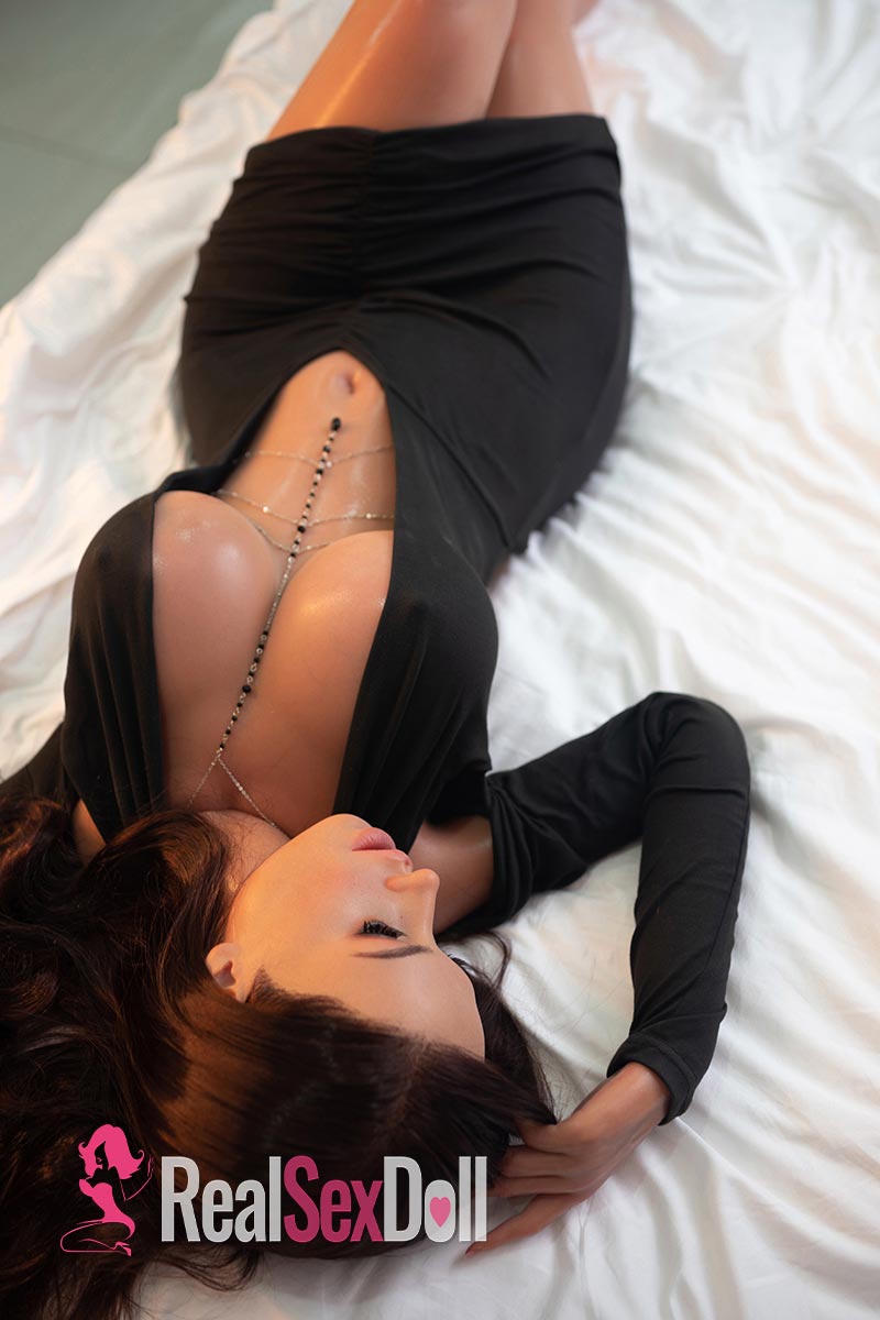 160cm / 5ft3 F-Cup Silicone Sex Doll Flora with ROS Head T02 vista 4