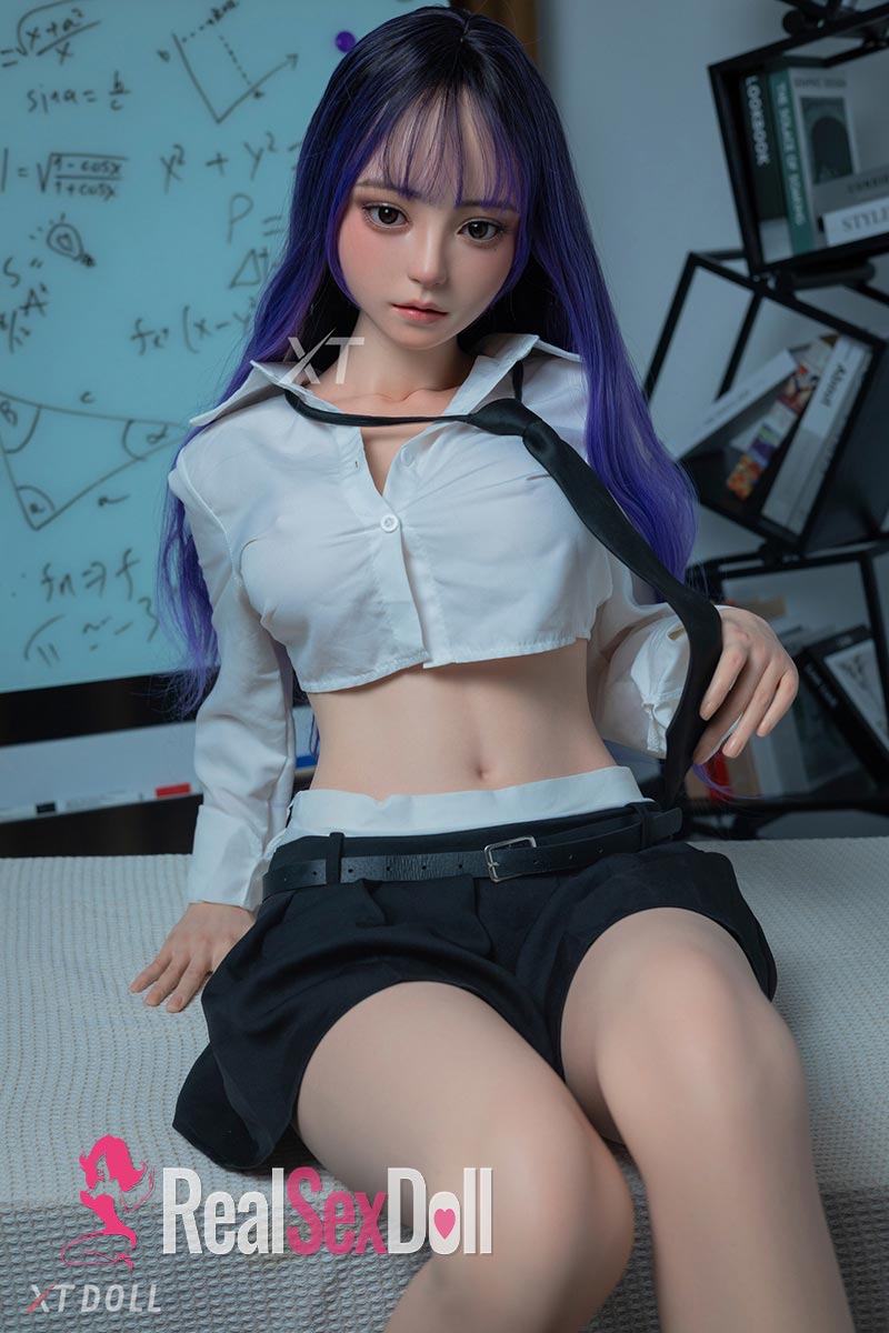 157cm / 5ft1 D-cup Silicone Sex Doll Akria With Head XT-byx2-B vista 3