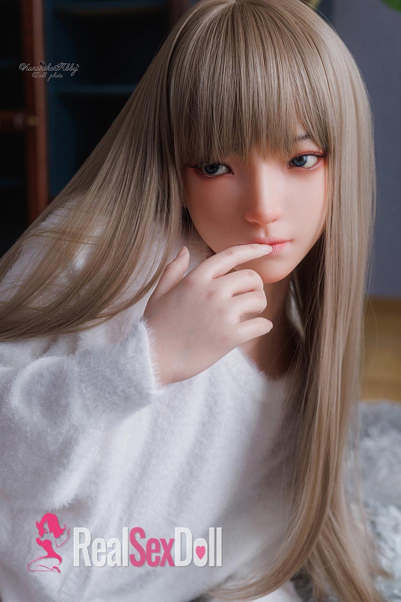 148cm / 4ft10 B-cup Silicone Sex Doll Sora With Head #70 vista 4