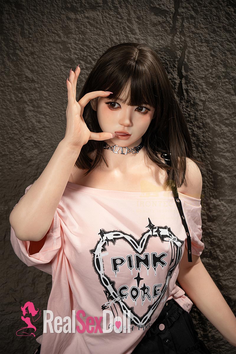 158cm / 5ft2 Wonder Dolly Silicone Sex Doll Nia with ROS Head T3 vista 3