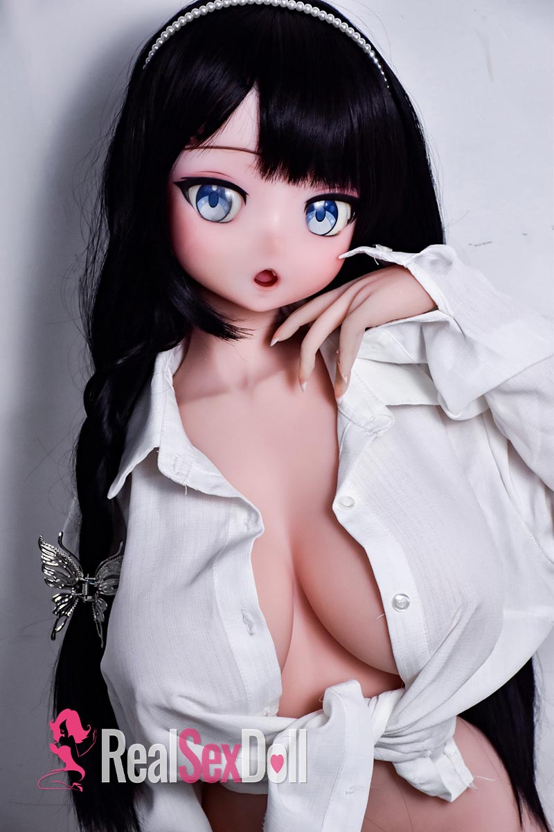 148cm / 4ft10 L Silicone Sex Doll Amano Minami with Head RAD036 RAD019 vista 2