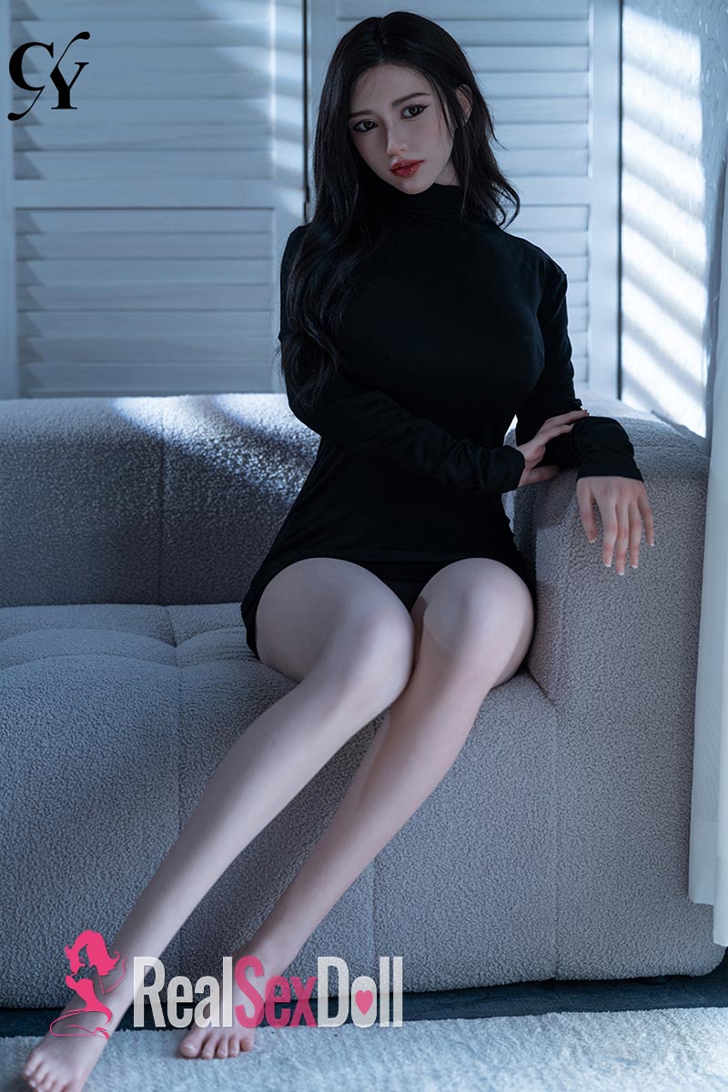 167cm / 5ft6 D-Cup Silicone Sex Doll Rui vista 5