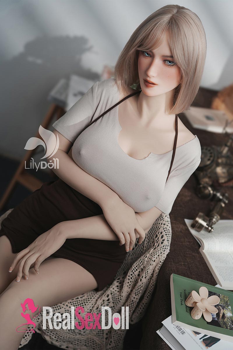 168cm / 5ft6 F-cup Hybrid Sex Doll Selene-B with Head LH033A-B